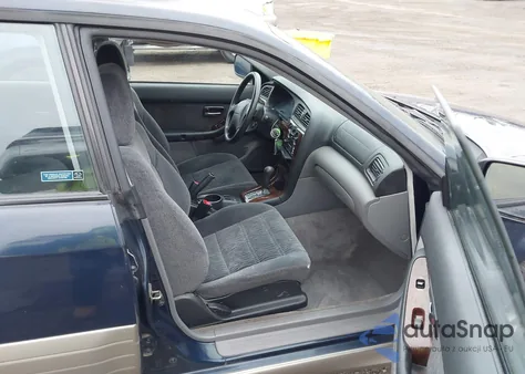 2002 Subaru Outback z USA, uszkodzony, nr VIN 4S3BH665627652087